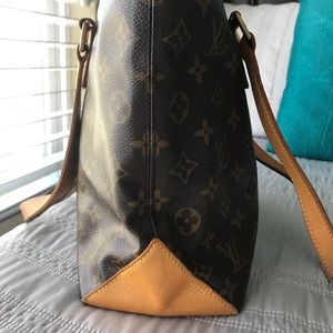 Authentic Louis Vuitton purse